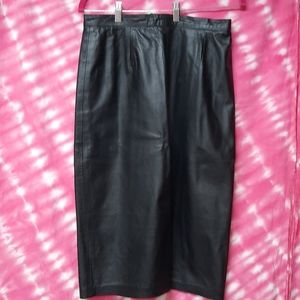 Leather women's skirt